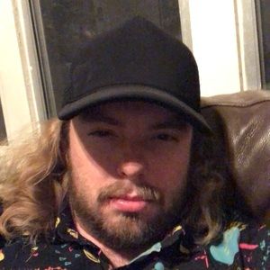 Meet your Posher, Derek